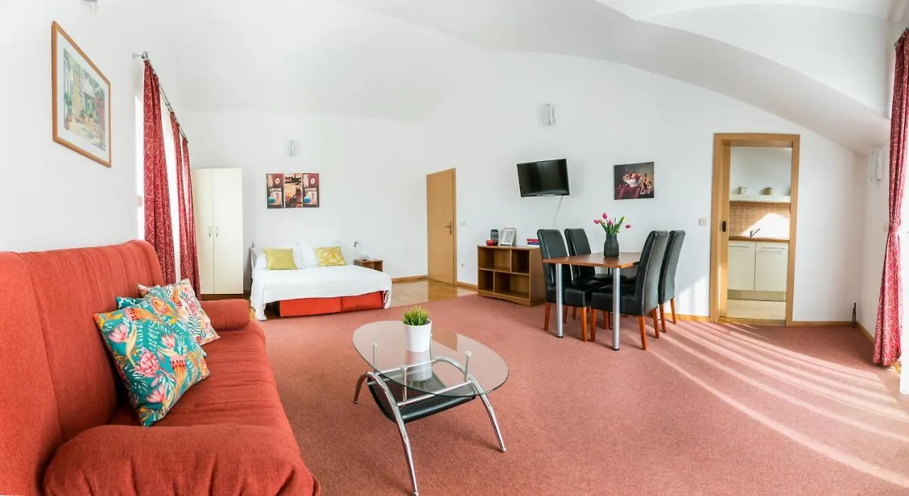 Apartments Bili Trogir 0*,