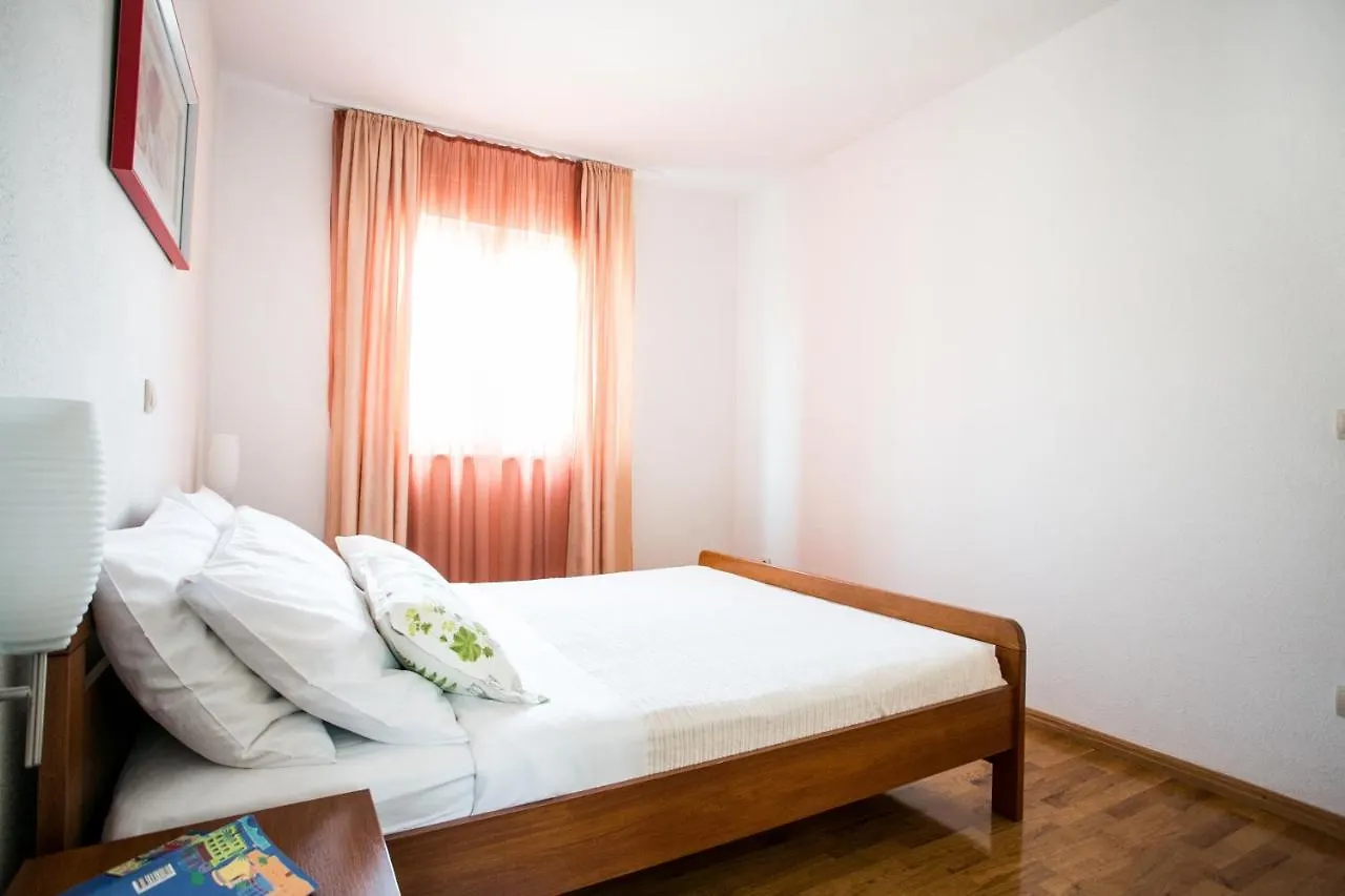 Apartments Bili Trogir 0*,  Croatia
