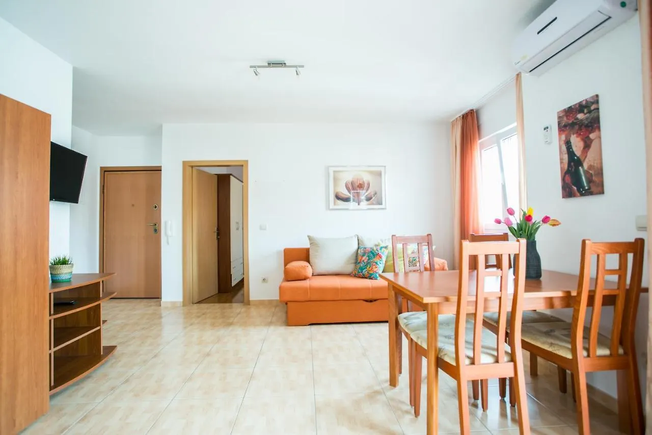 Apartments Bili Trogir